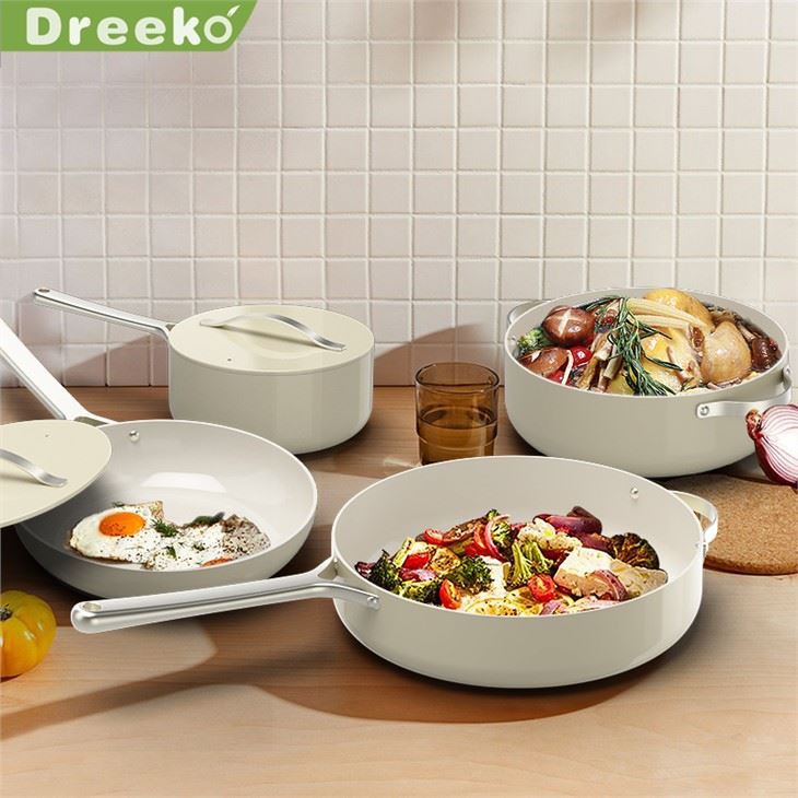 Konyhai tapadásmentes edények és serpenyők készlet