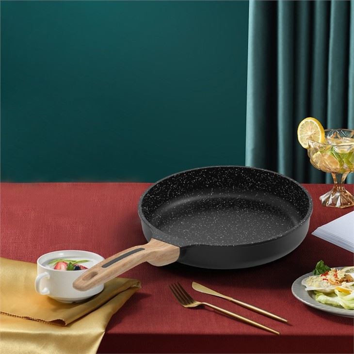 Cast Aluminum Frying Pan