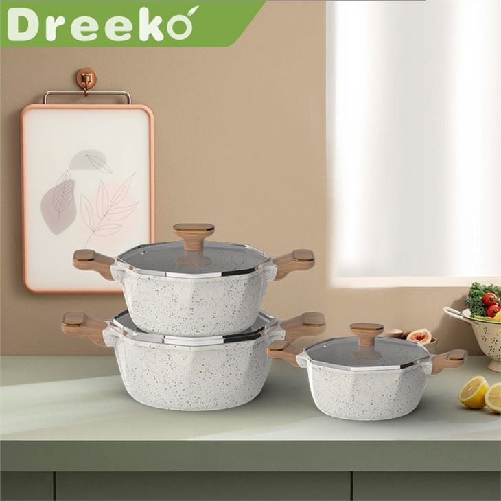 Márvány öntött edények és serpenyők