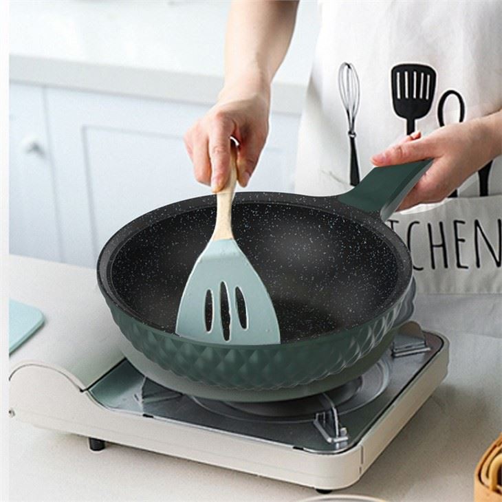 Non Stick Pan With Glass Lid