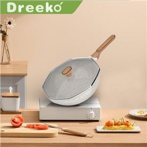 Nyolcszögű edények fedéllel