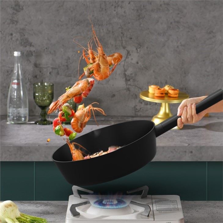 Stretched Deep Cooking Pan