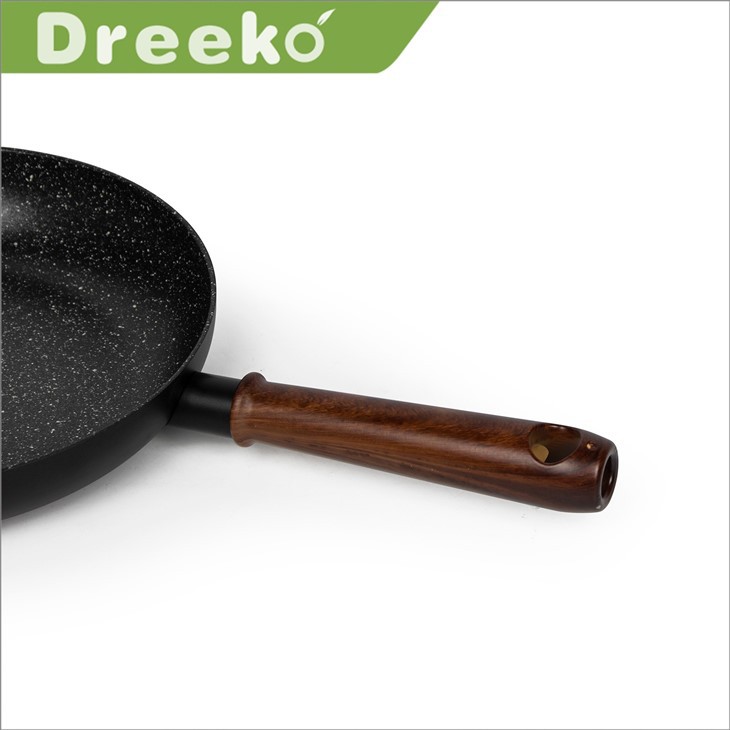 Pressed Cookware With Aluminum Lid